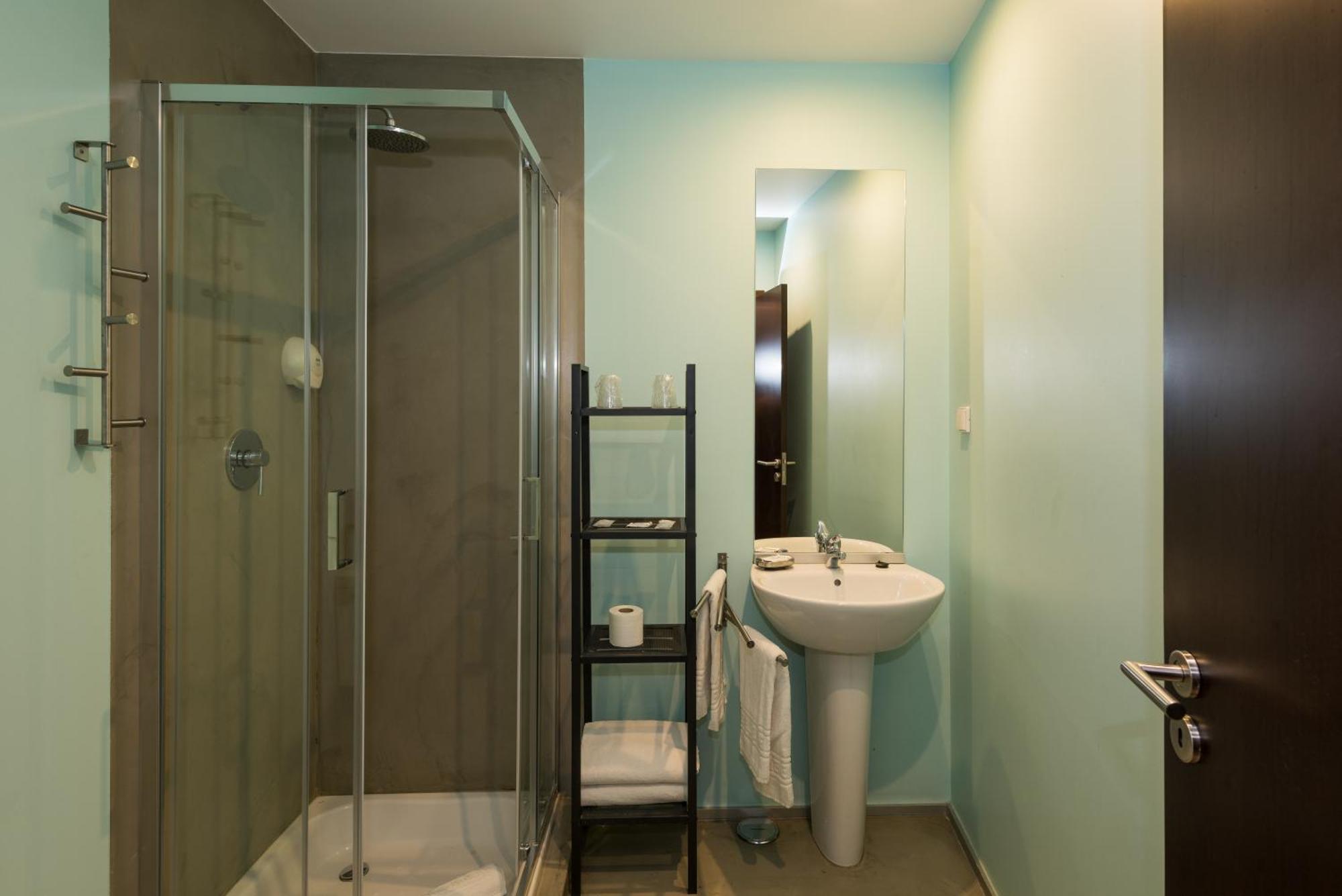 Alfama - Lounge Aparthotel 3*