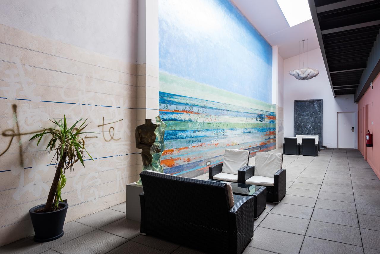 Alfama - Lounge Aparthotel 3*