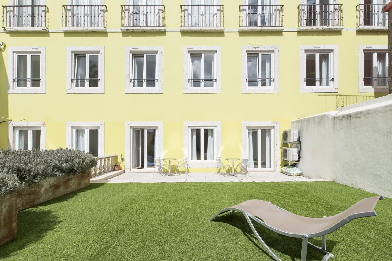 Alfama - Lounge Aparthotel 3*